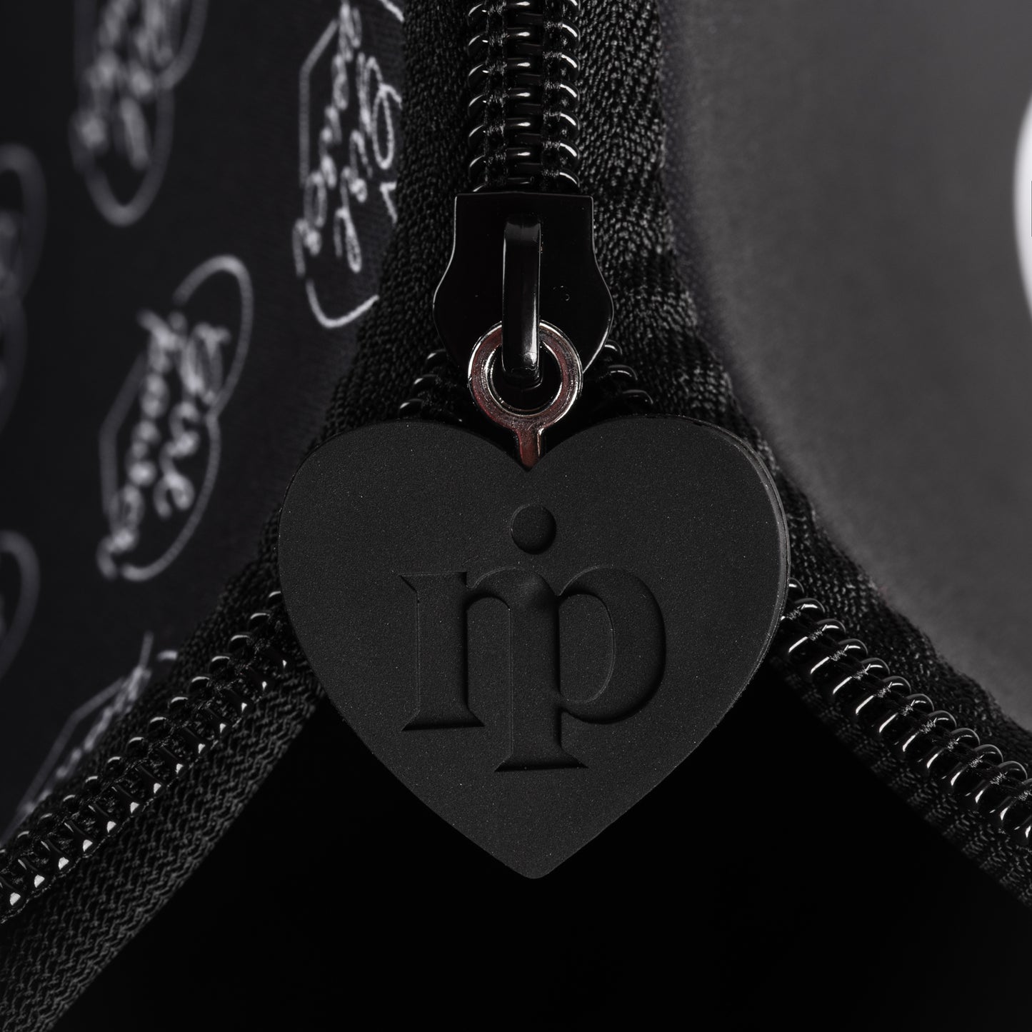 Custodia Laptop - Black Heart