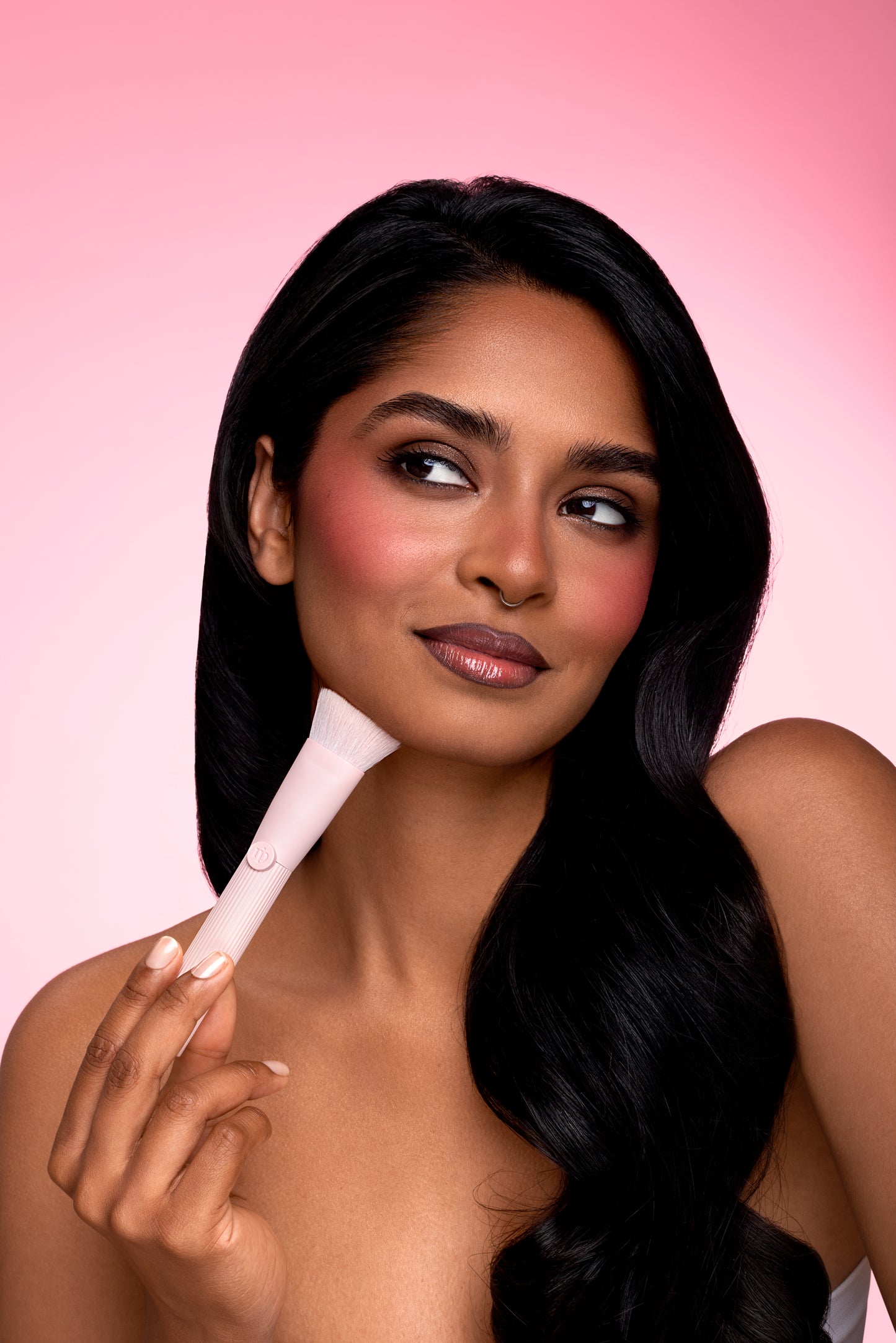 Turn Me On Contour Stick - 04 Hot Chocolate