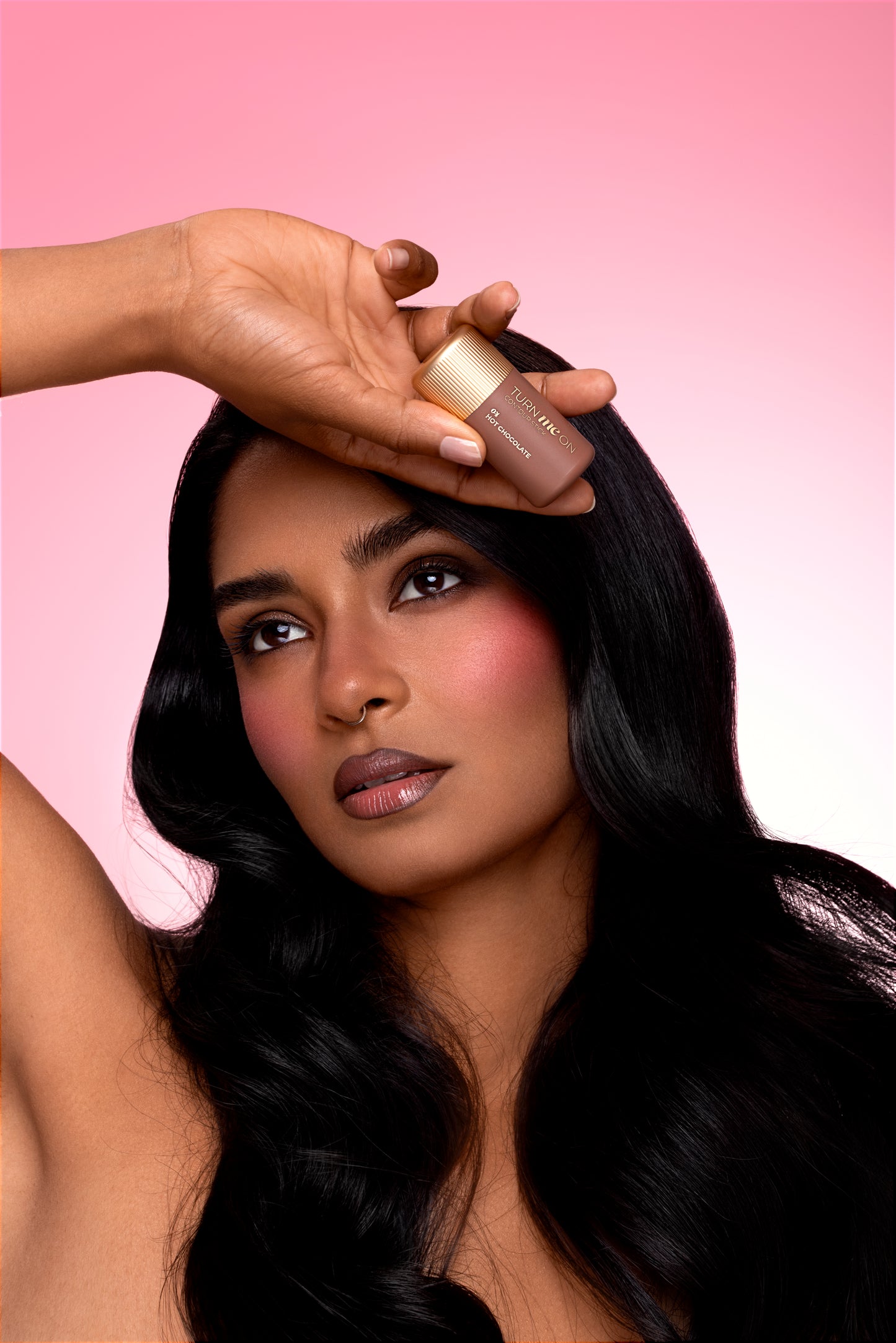 Turn Me On Contour Stick - 04 Hot Chocolate