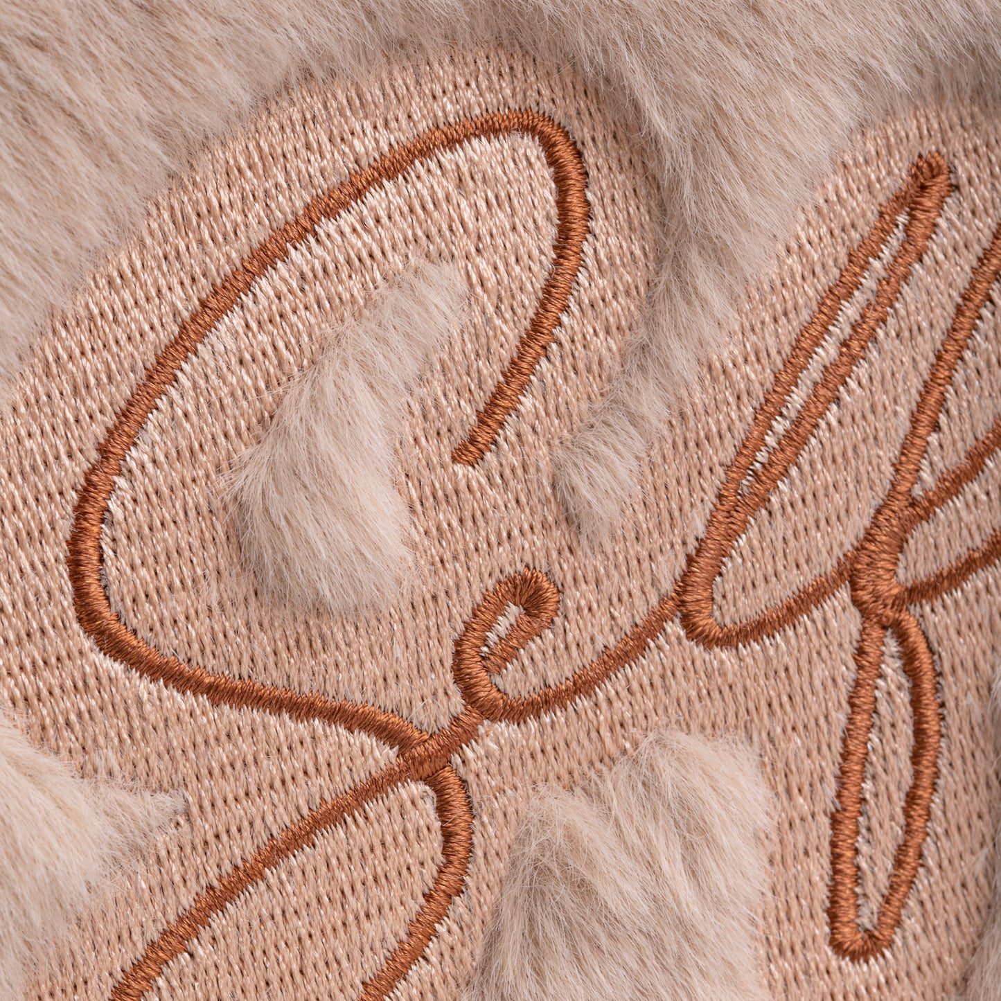 Fluffy Beauty - Beige