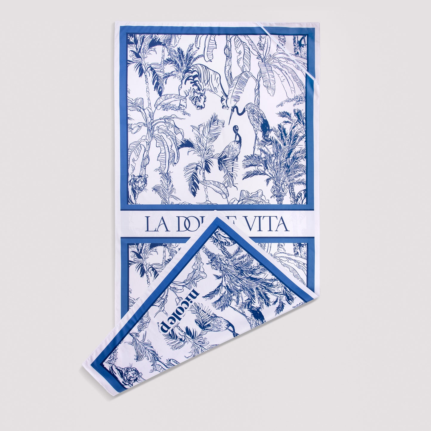 LaDolceVita_PIEGATO_WEB.jpg__PID:a99c3d36-06a4-4350-afed-8cedbcbbb32f