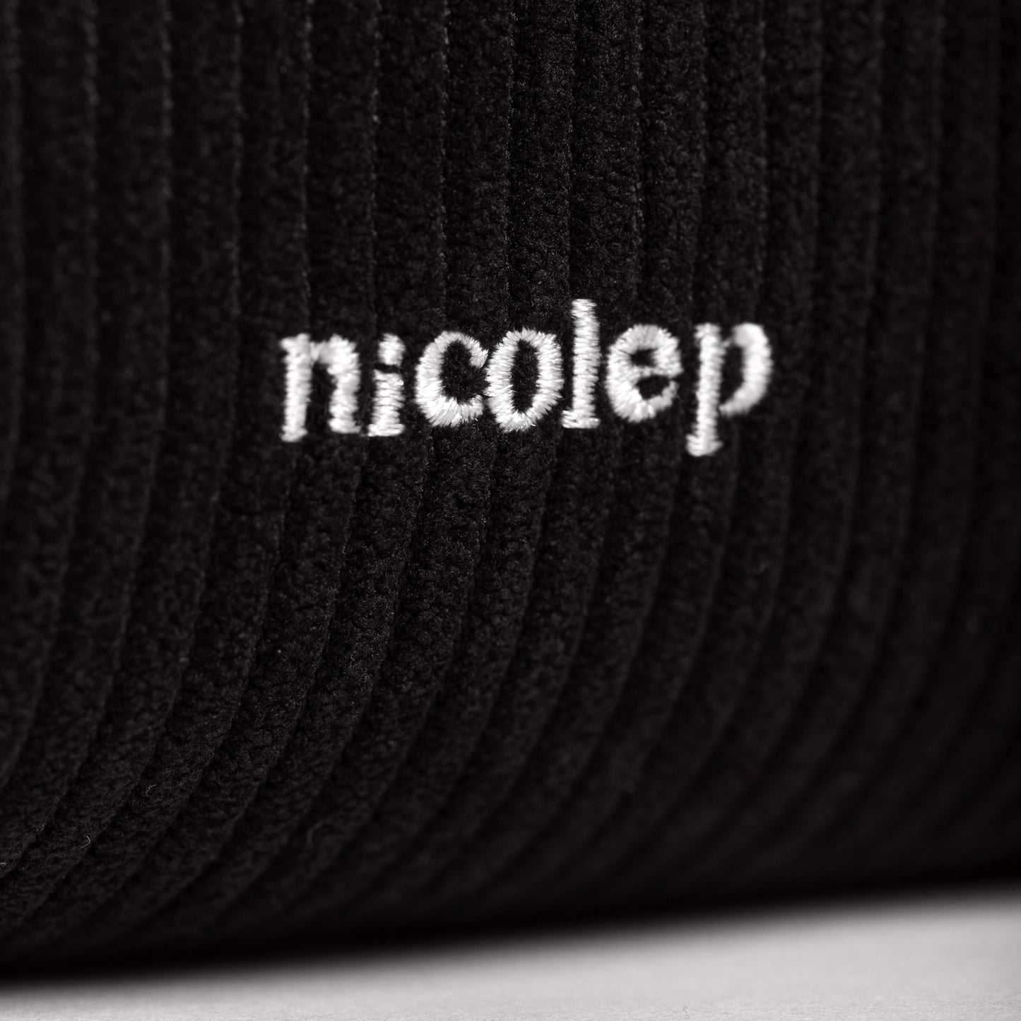 Corduroy Beauty - Black