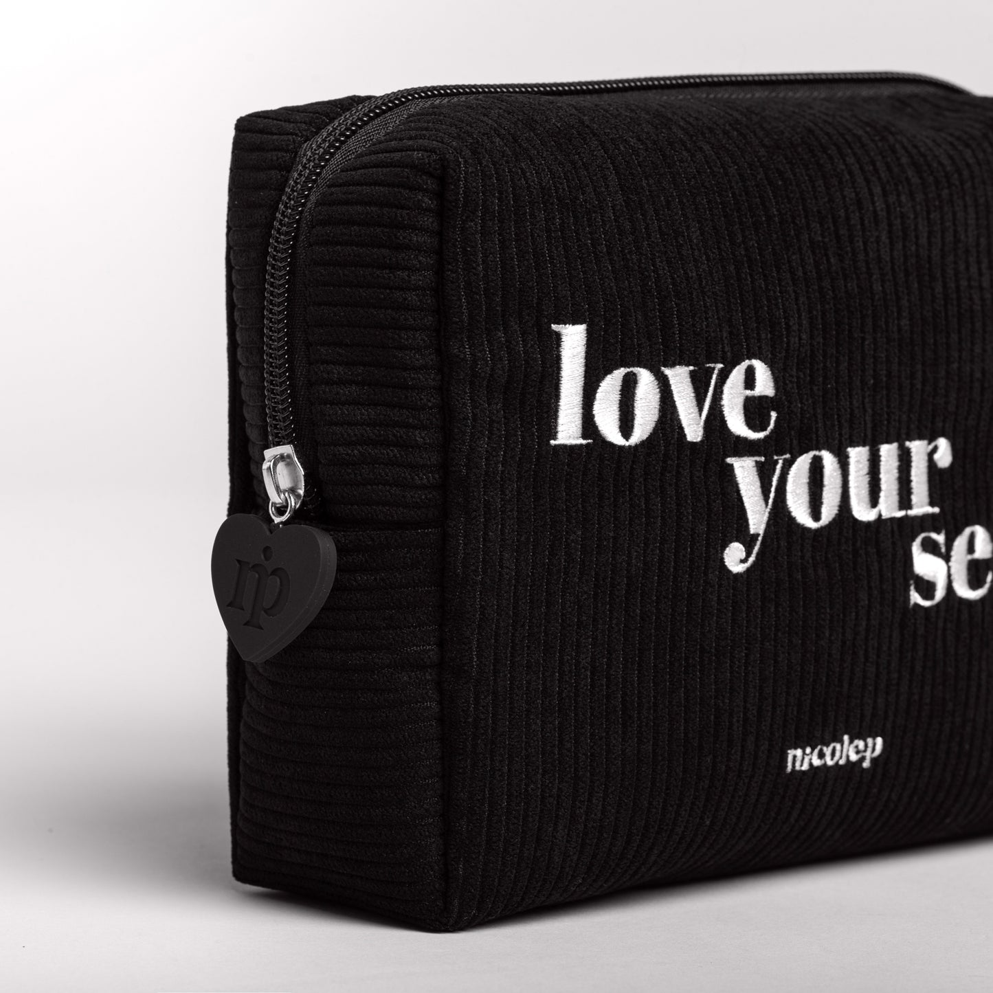 Corduroy Beauty - Black
