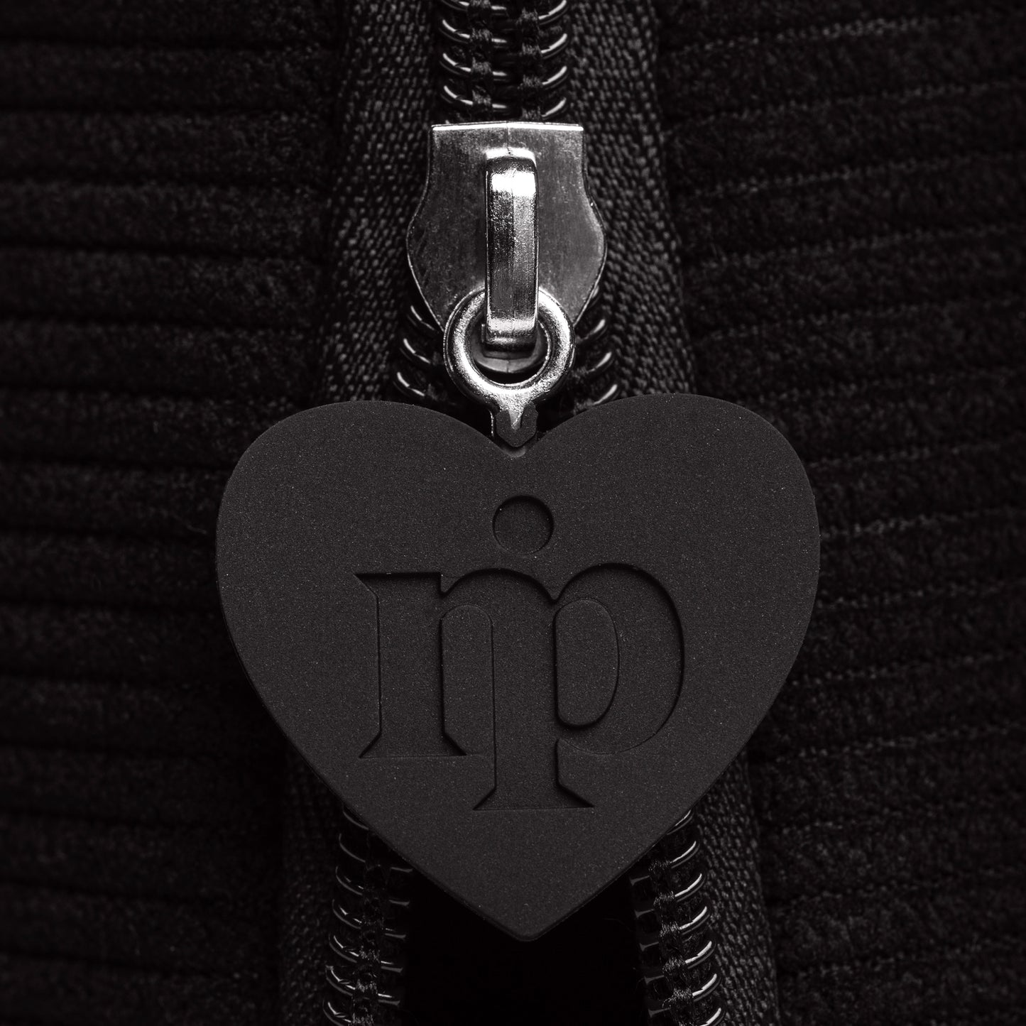 Corduroy Beauty - Black