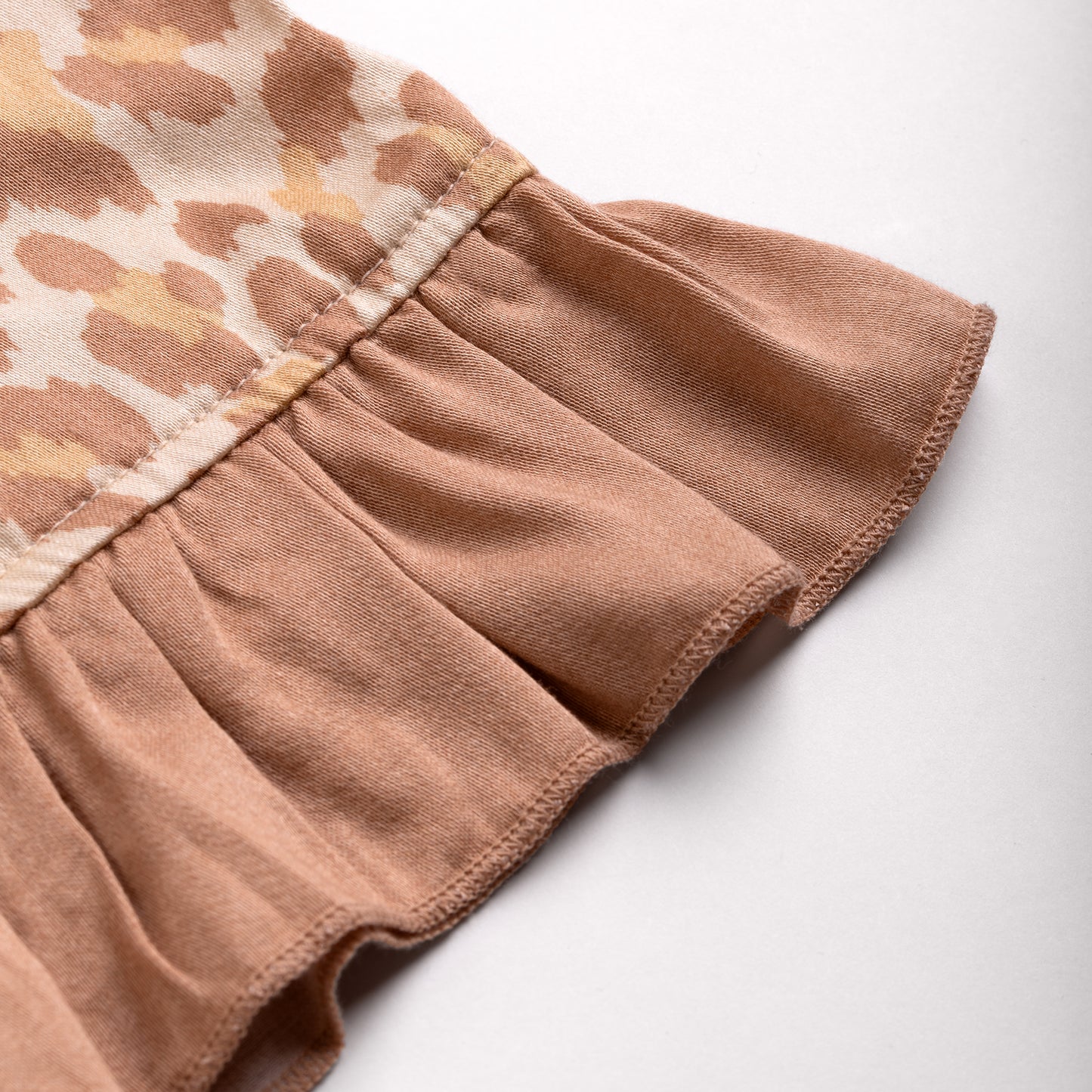 Dreamy Summer Leopard - Camicetta + Pantaloncino